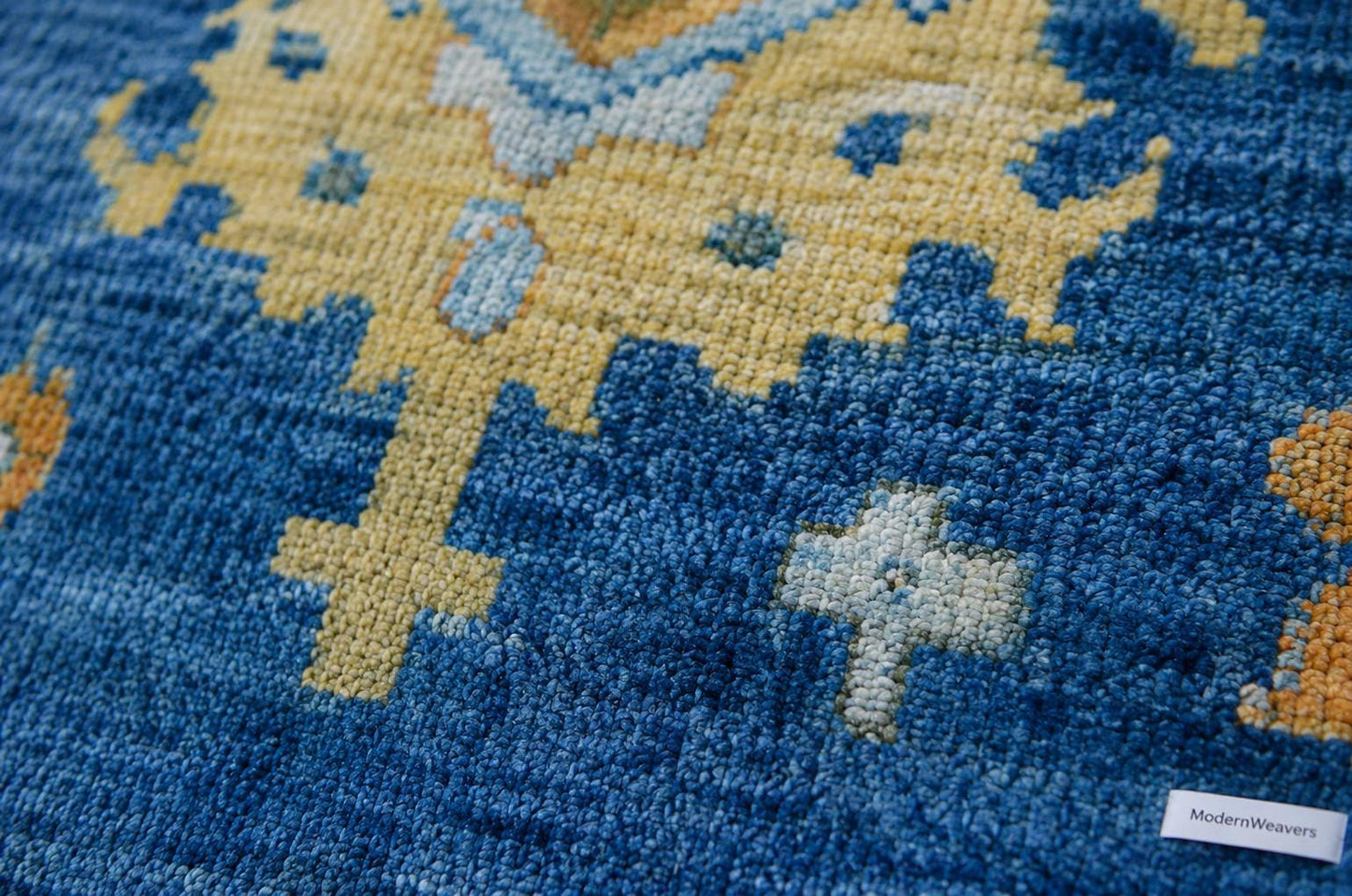 Hand-Knotted Oushak Wool Rug | Traditional Geometric Floral Medallion Carpet